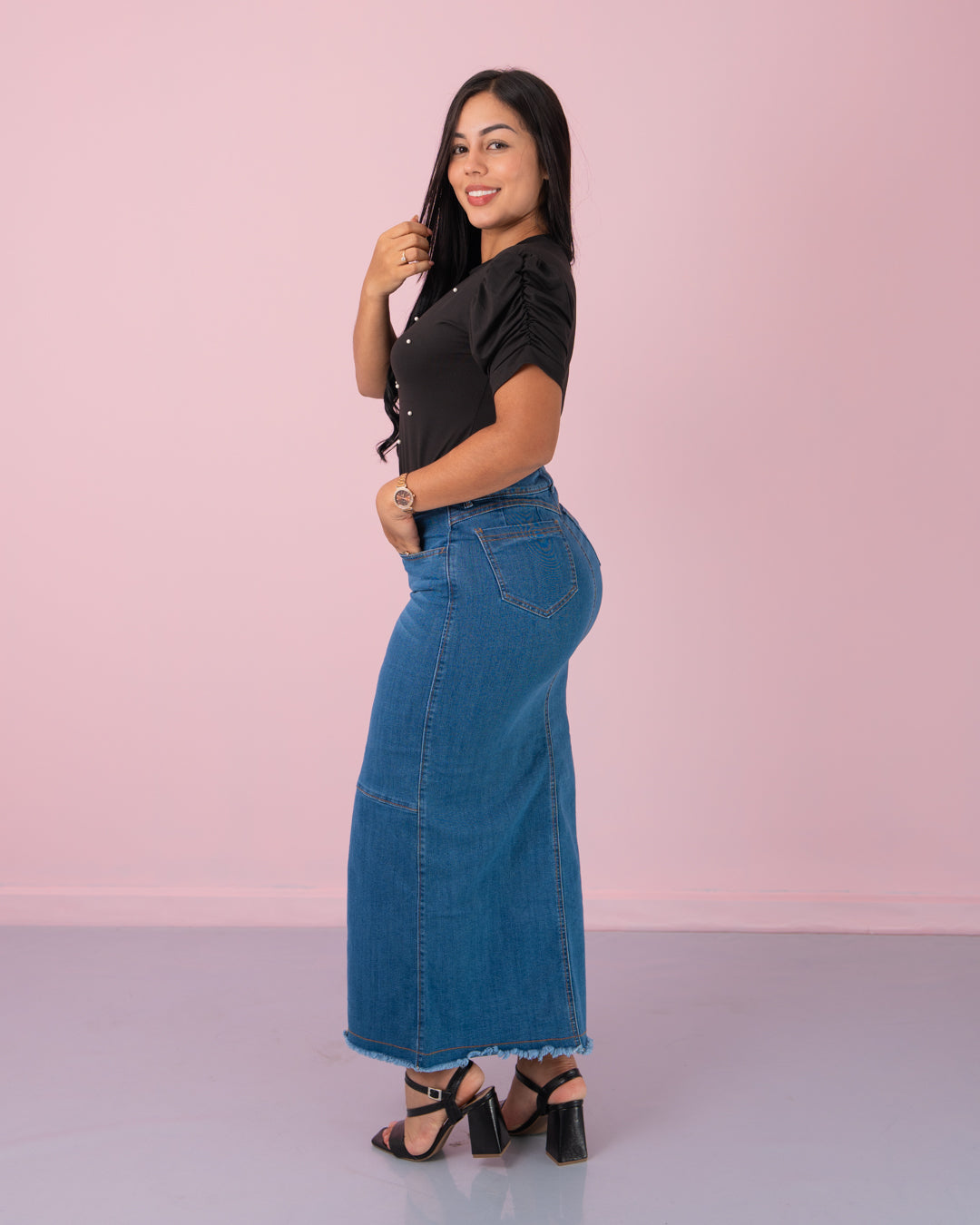FALDA JEANS LARGA ABERTURA ADELANTE DESMECHADA