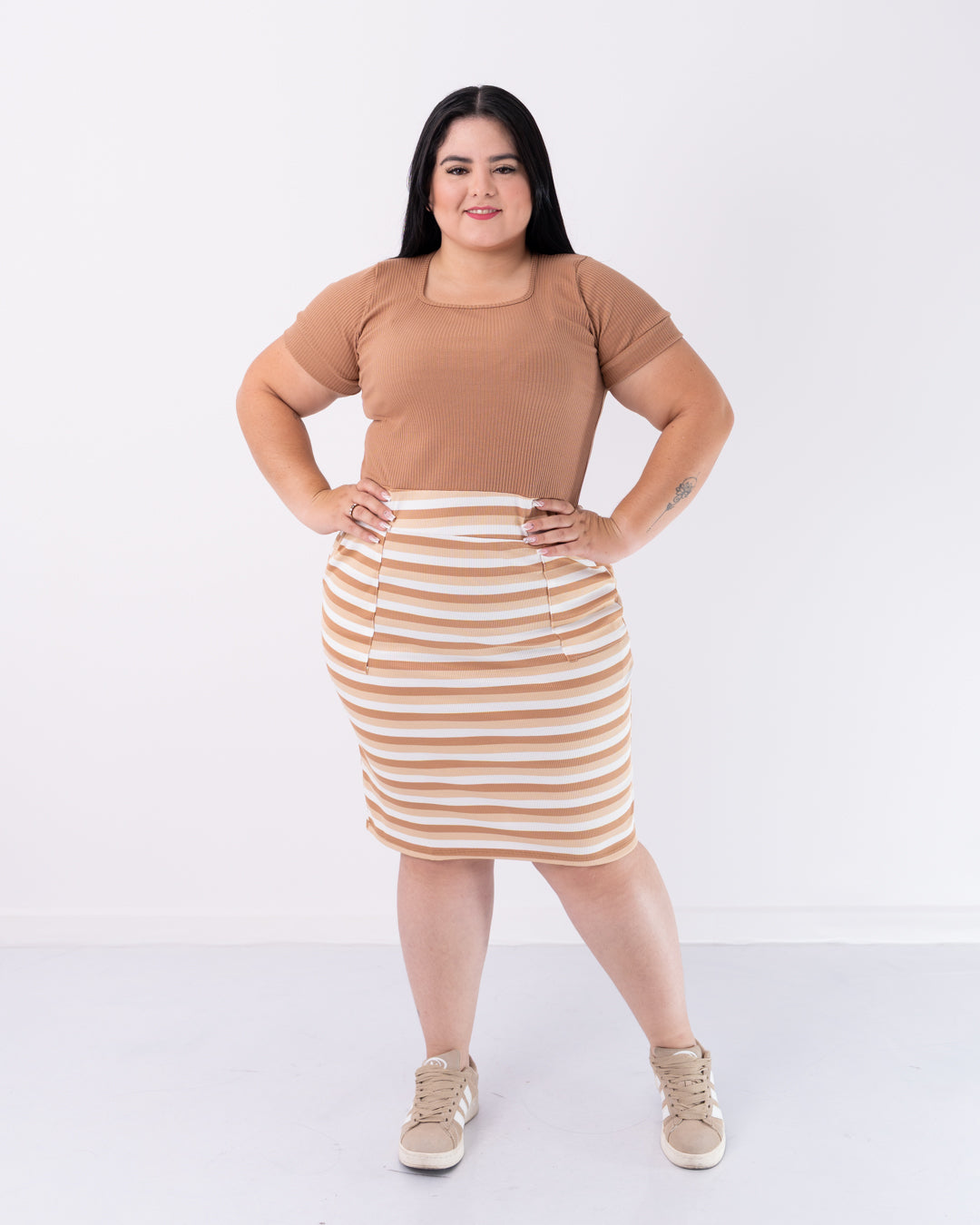 VESTIDO DEPORTIVO RAYAS