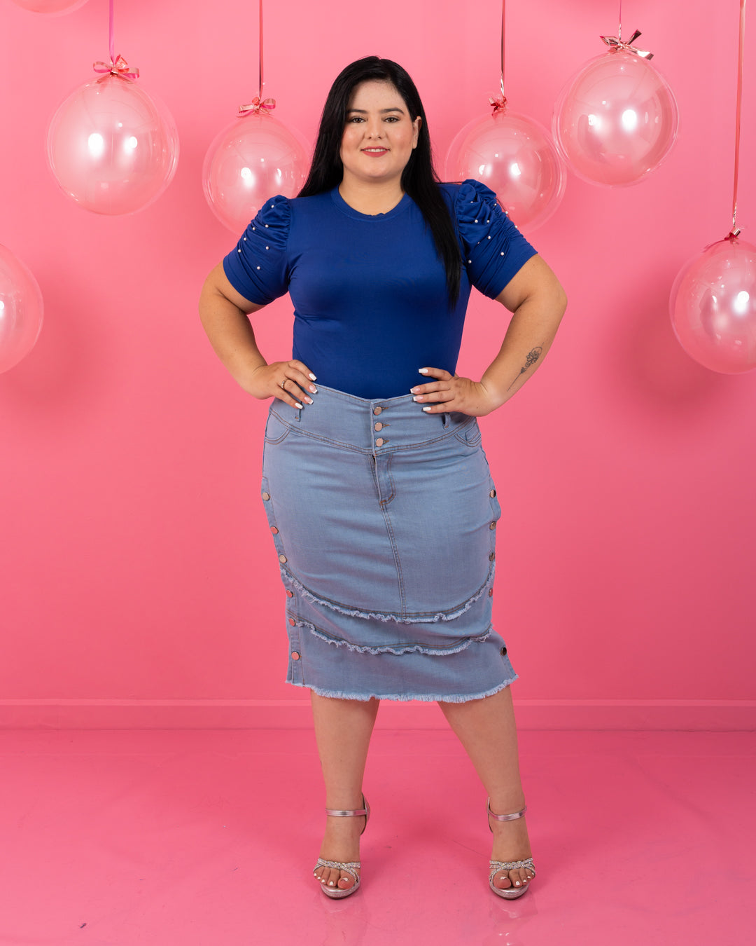 FALDA JEANS 3/4 PLUS BOTONES AL LADO