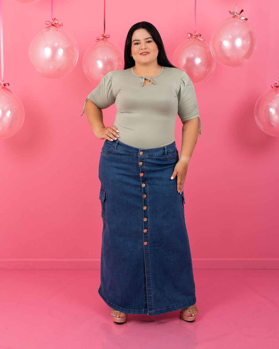 FALDA LARGA JEAN PLUS BOTONES AL LADO CARGO