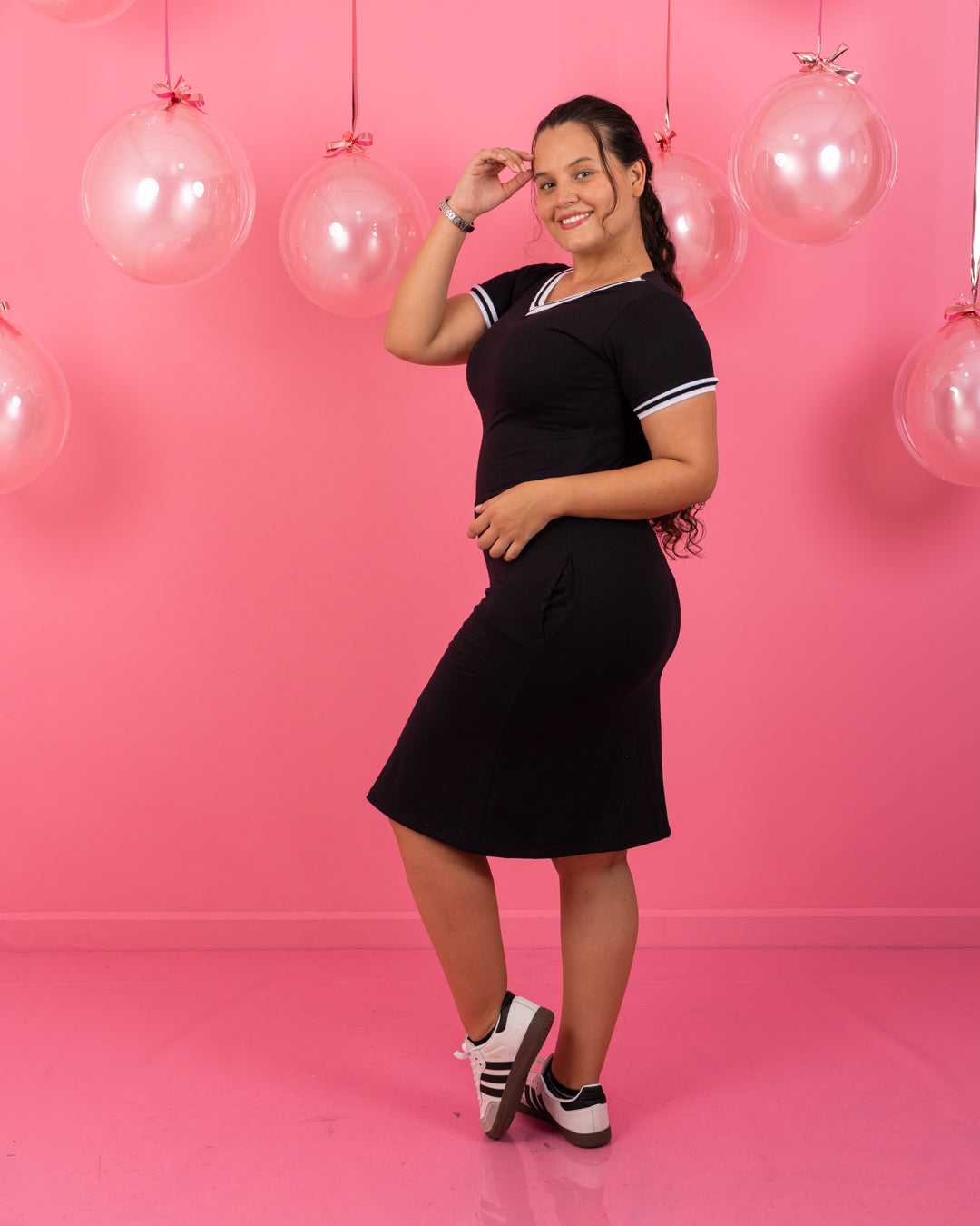 VESTIDO DEPORTIVO LINEAS