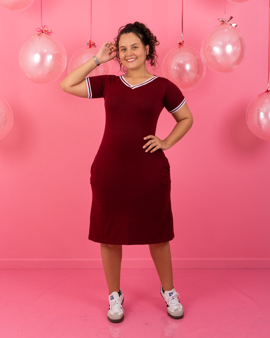 VESTIDO DEPORTIVO LINEAS