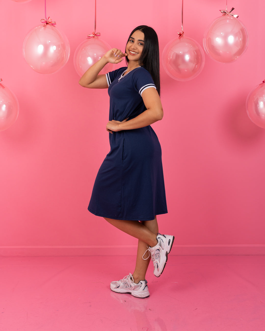 VESTIDO DEPORTIVO LINEAS
