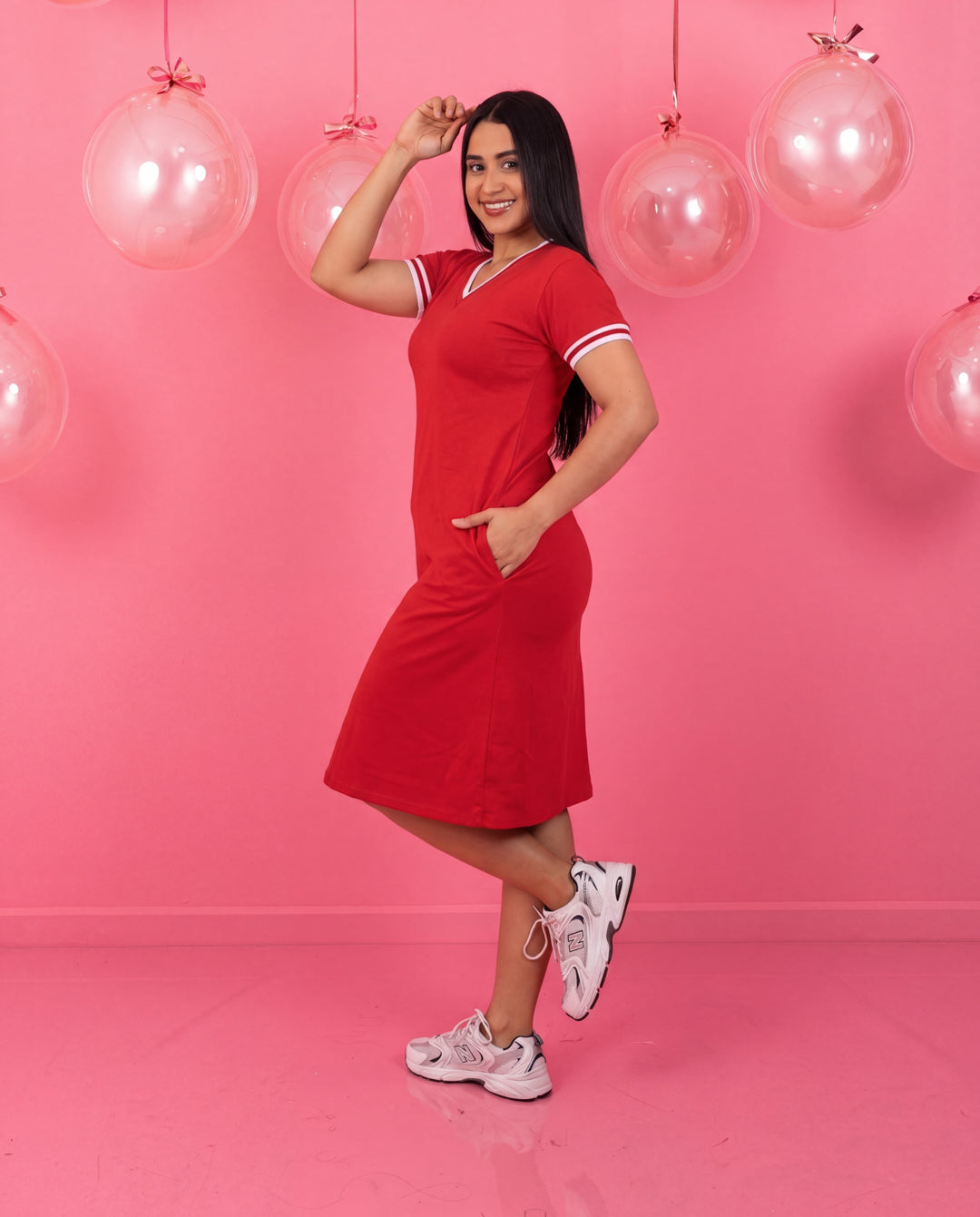 VESTIDO DEPORTIVO LINEAS