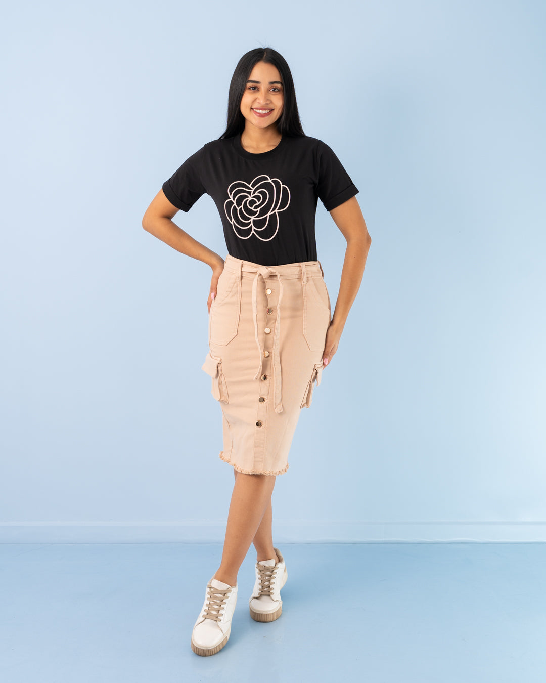 FALDA DRILL BOTONES ADELANTE BOLSILLOS A LOS LADOS 3/4