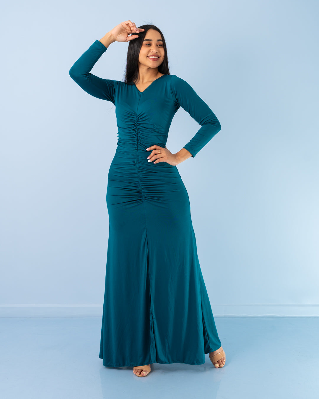 VESTIDO LARGO EMBONADO