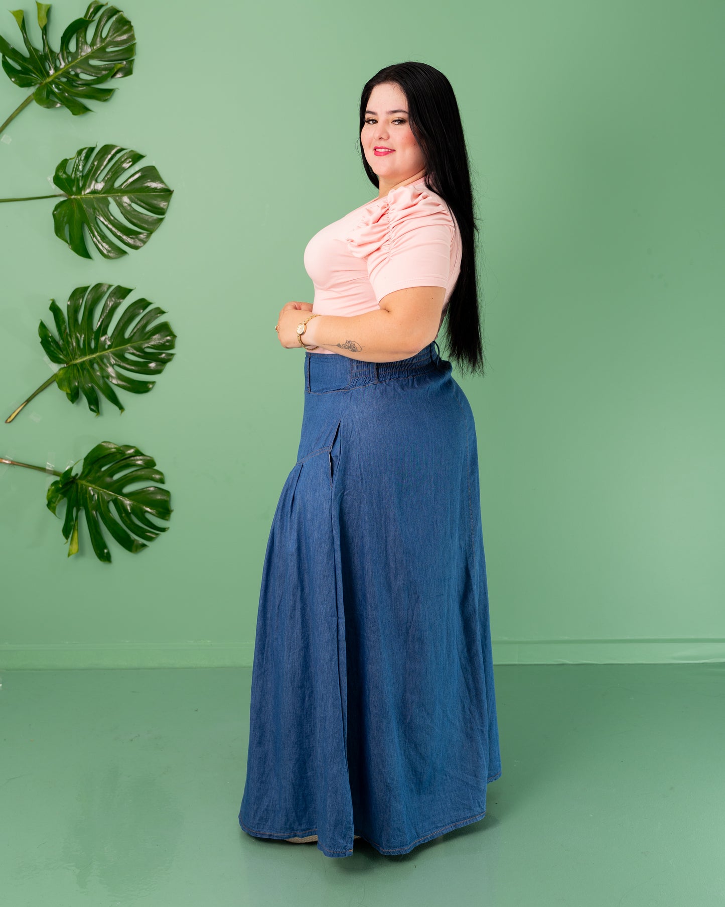 FALDA LARGA ANCHA BOTONES ADELANTE TELA CHAMBRAY