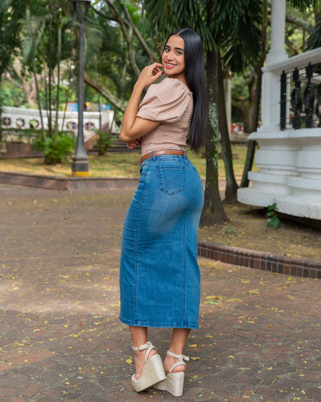BLUSA ENRESORTADA MANGA BOMBACHA TELA POPELINA