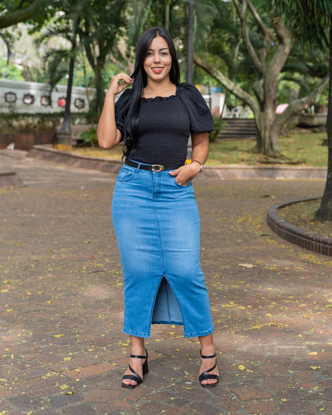 BLUSA ENRESORTADA MANGA BOMBACHA TELA POPELINA