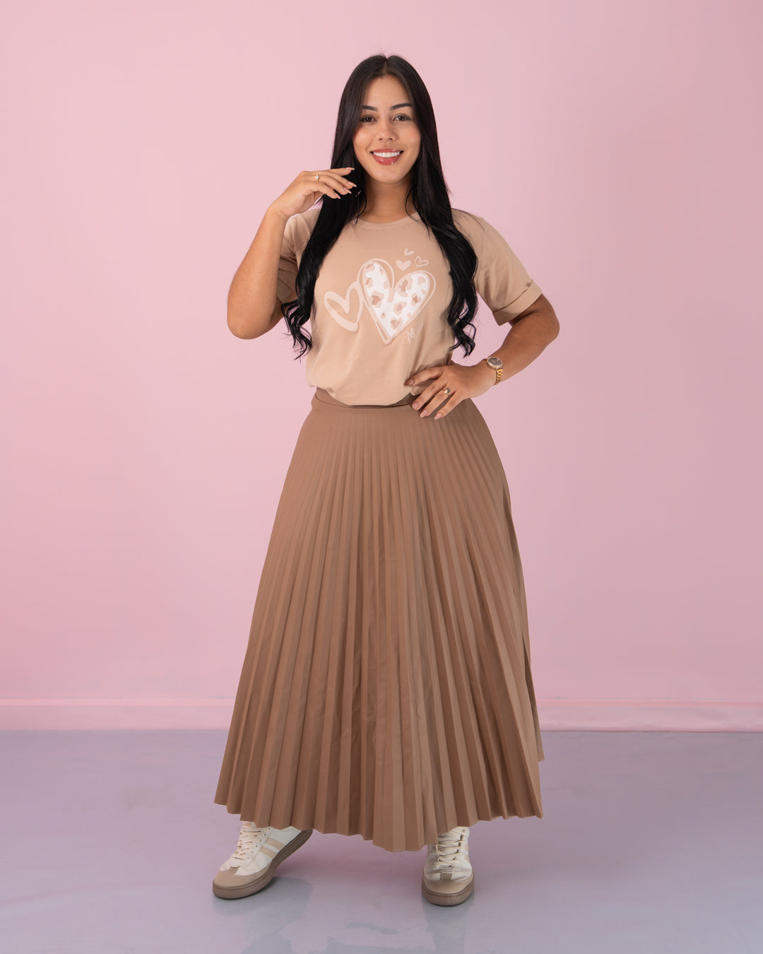 FALDA PLIZADA TELA CUERINA