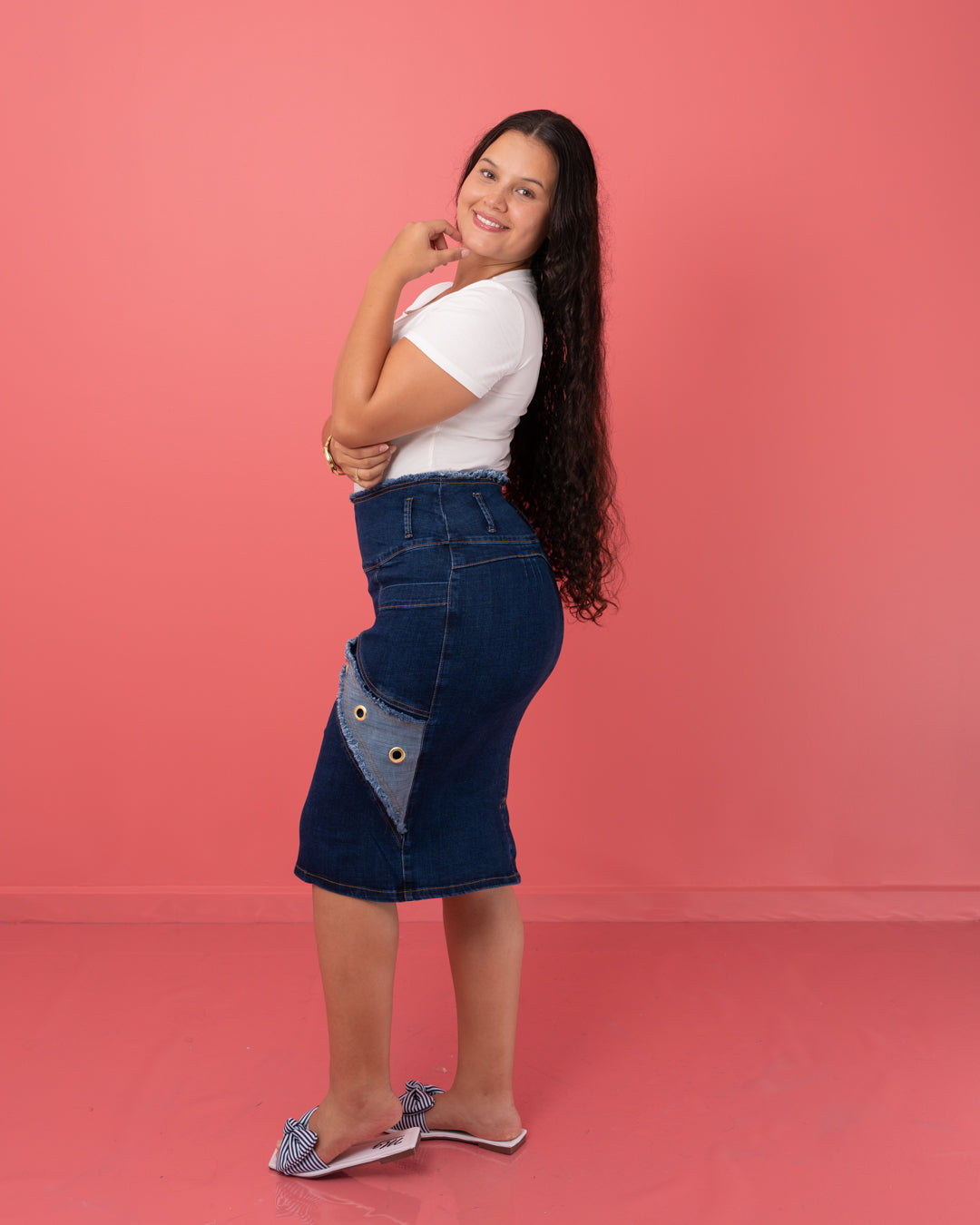 FALDA JEAN 3/4 TRES CORTES BOTONES AL LADO