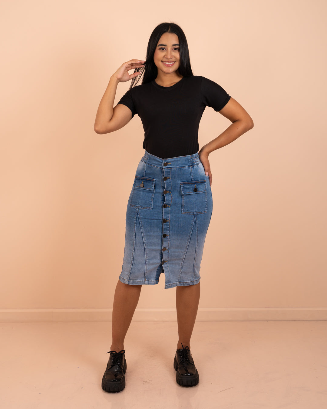 Falda jeans 3/4 cargo ref. 3163 en tono medio, ropa cristiana femenina