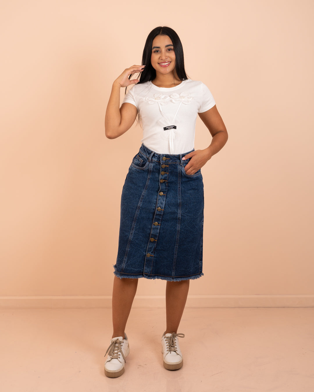 Falda corte A con botones ref. 8472 en tono oscuro, ropa cristiana femenina